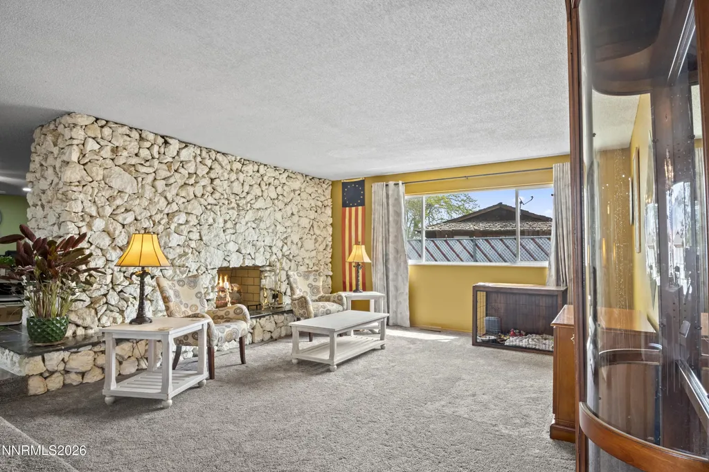 804 K Hawthorne NV 89415