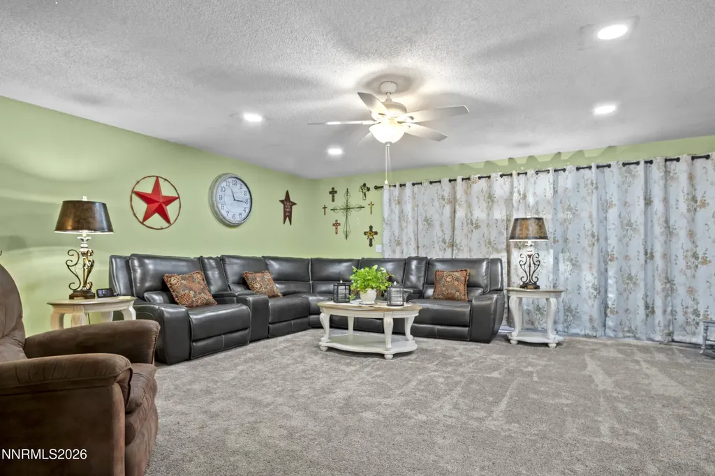 804 K Hawthorne NV 89415