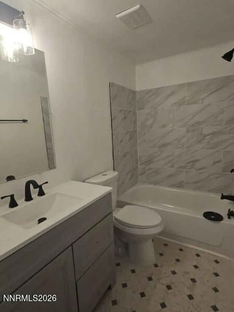 17760 Blackbird Reno NV 89508