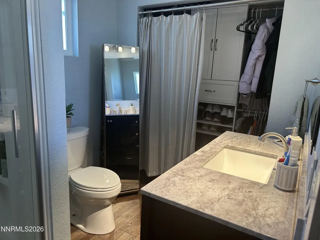 2540 Lone Tree Fallon NV 89406