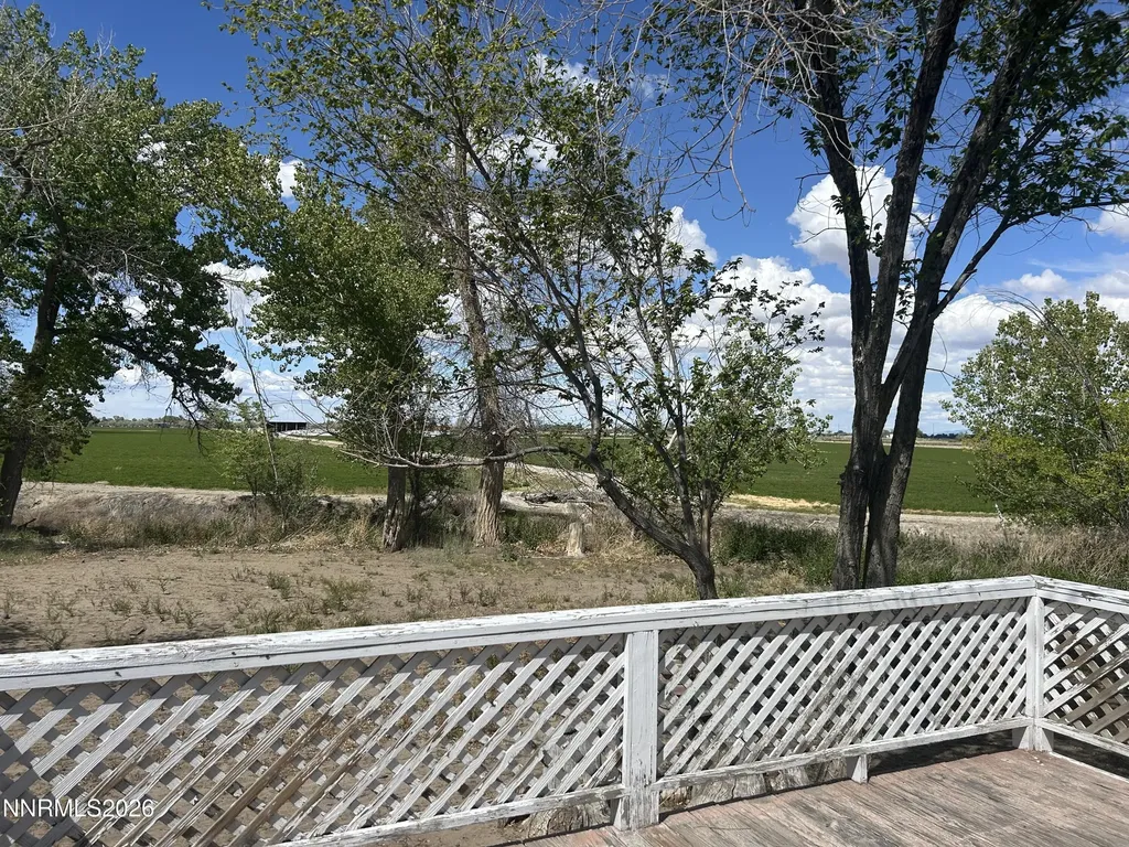 2540 Lone Tree Fallon NV 89406