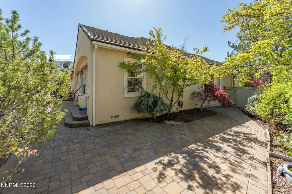1840 Hunter Creek Reno NV 89519