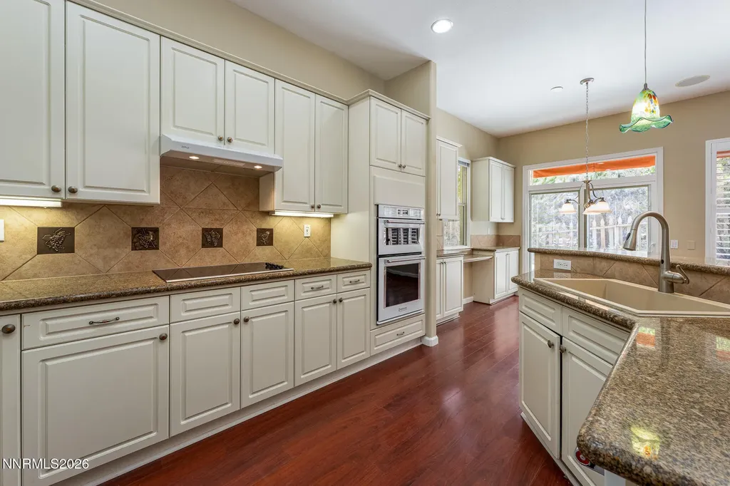 1840 Hunter Creek Reno NV 89519