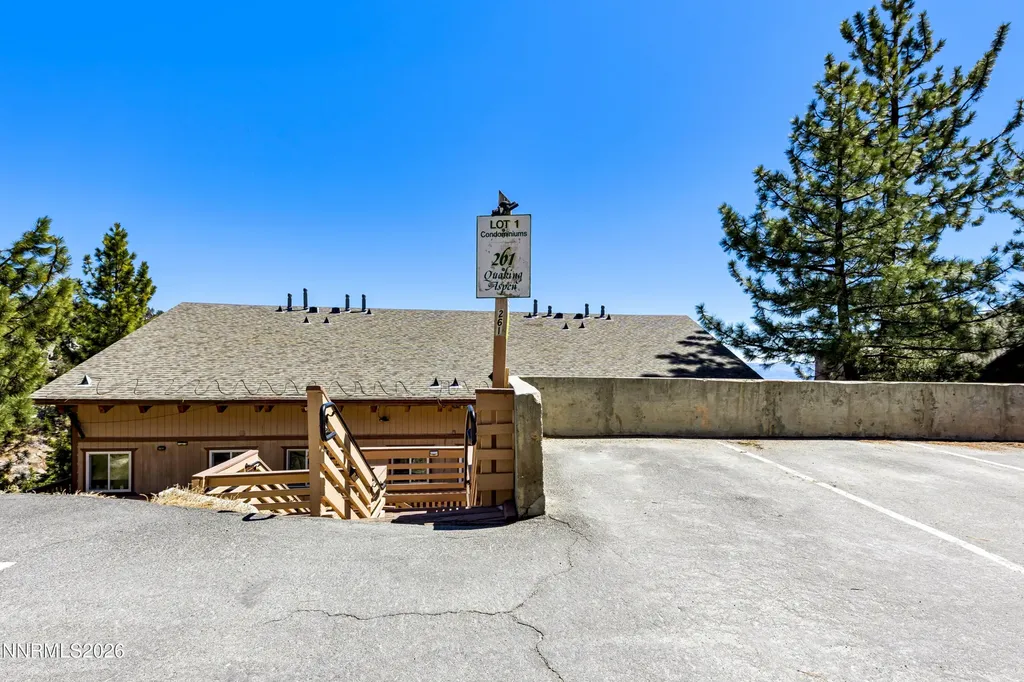 261 Quaking Aspen Stateline NV 89449
