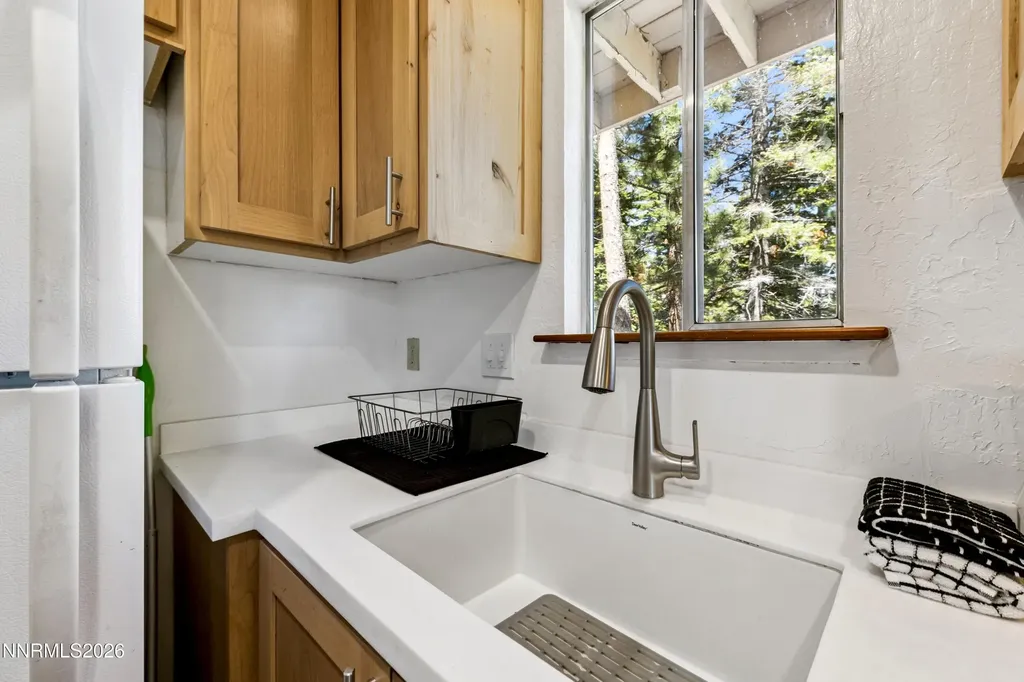 261 Quaking Aspen Stateline NV 89449