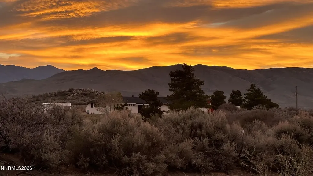 110 Quarterhorse Reno NV 89508