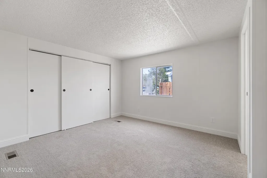 904 Highlands Moundhouse NV 89706