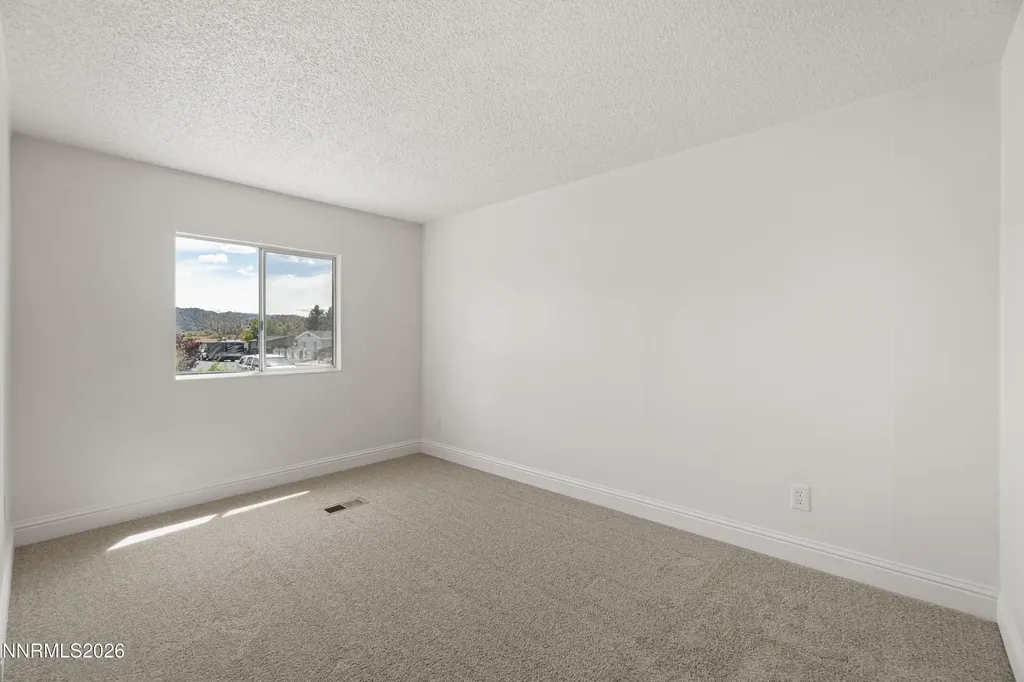 904 Highlands Moundhouse NV 89706