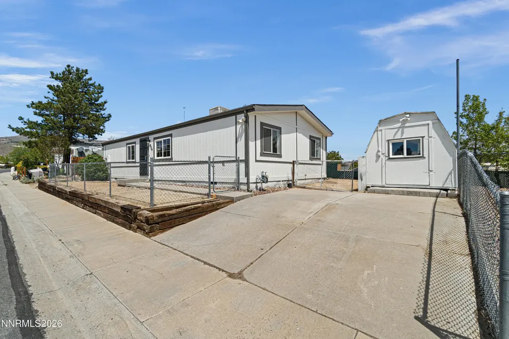 904 Highlands Moundhouse NV 89706