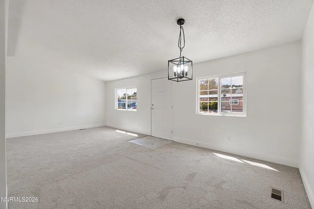 904 Highlands Moundhouse NV 89706