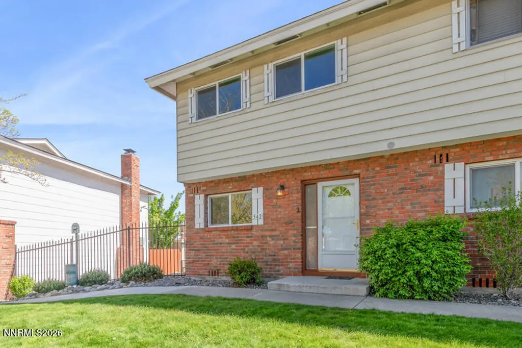542 Smithridge Reno NV 89502