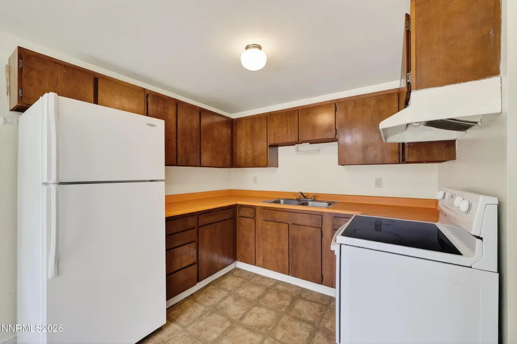1706 Sue Sparks NV 89431