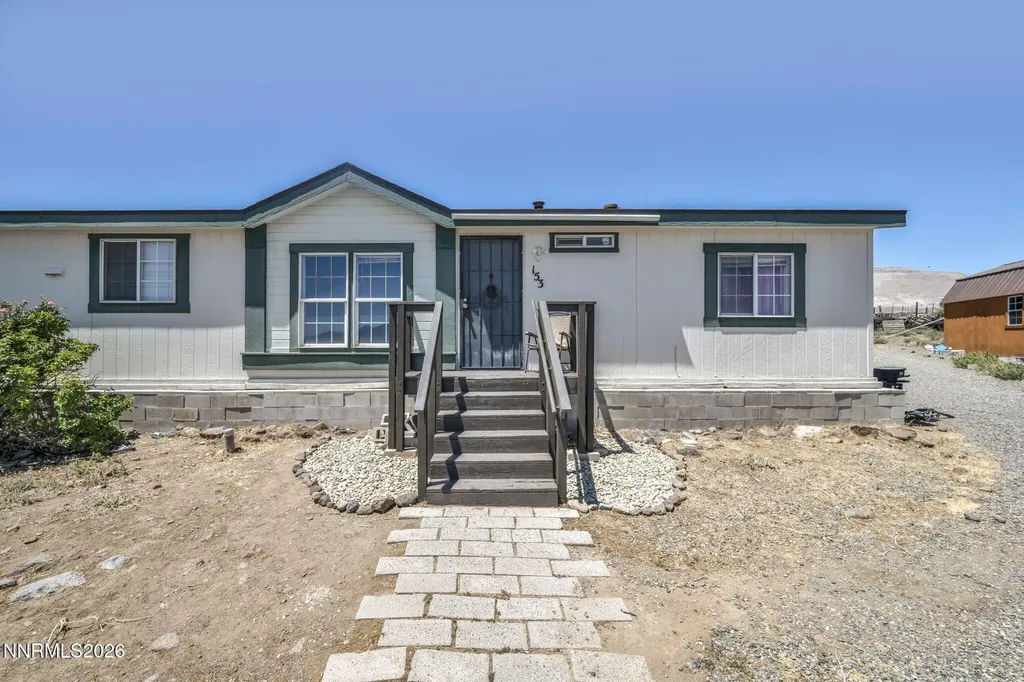 153 Territory Dayton NV 89403