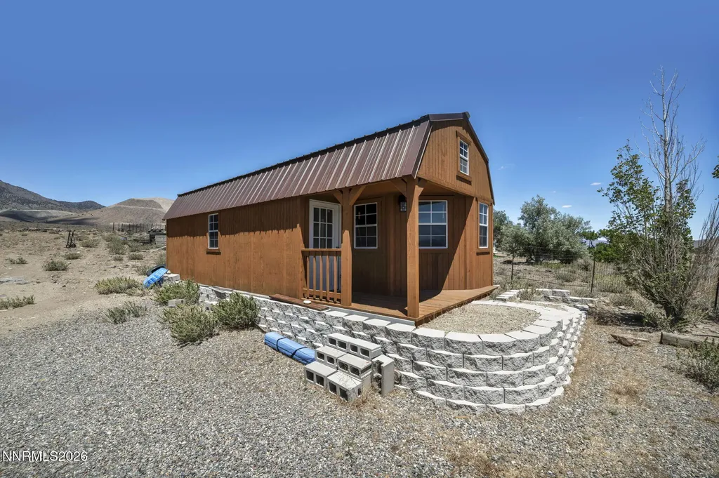 153 Territory Dayton NV 89403
