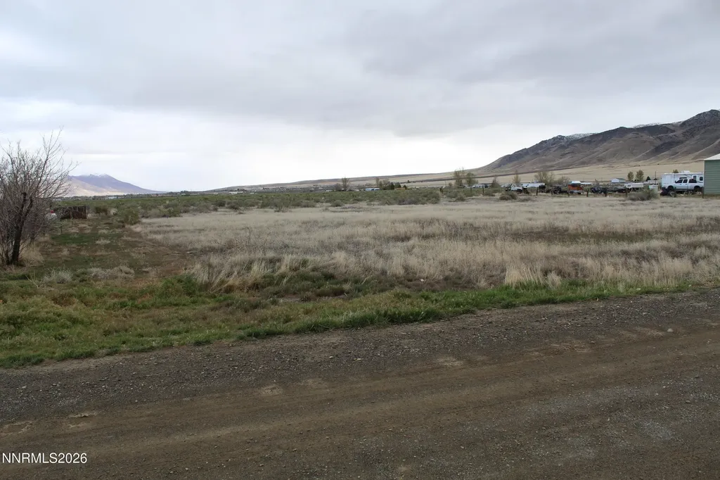 6115 Sandi Winnemucca NV 89445