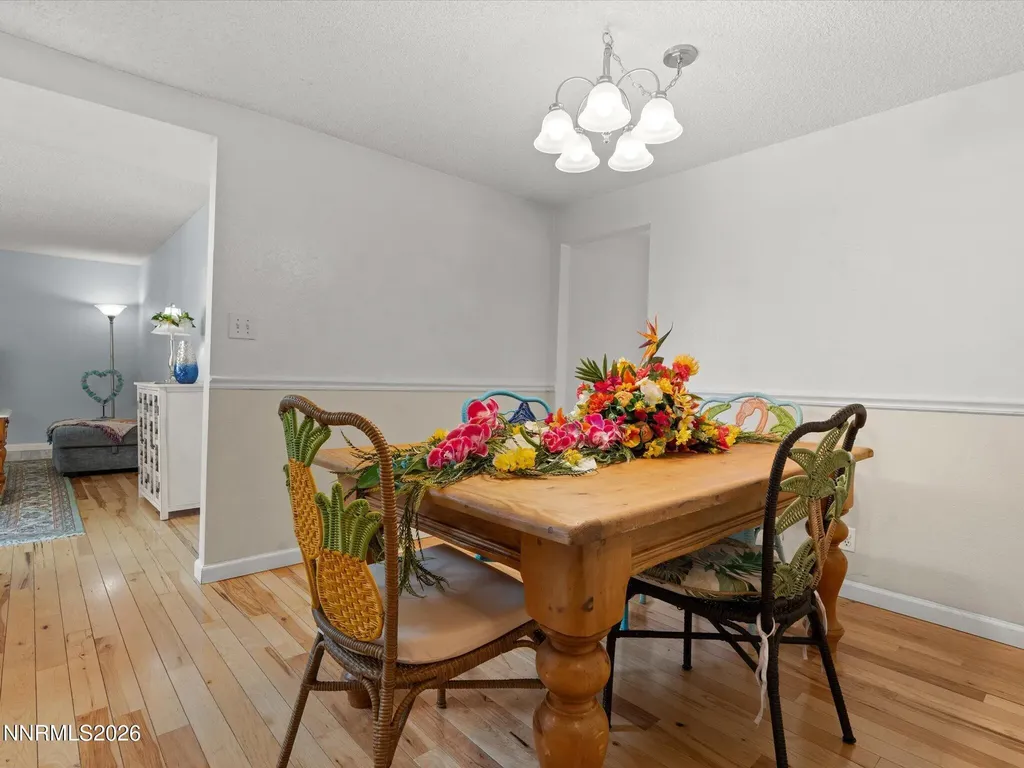 3881 Amador Reno NV 89502