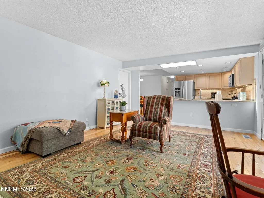 3881 Amador Reno NV 89502