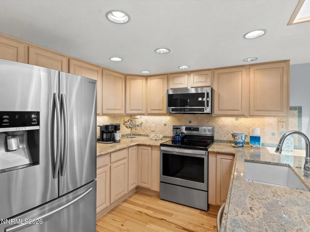 3881 Amador Reno NV 89502