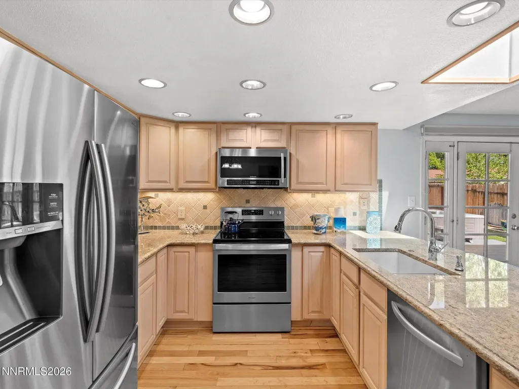 3881 Amador Reno NV 89502