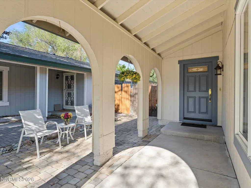 3881 Amador Reno NV 89502