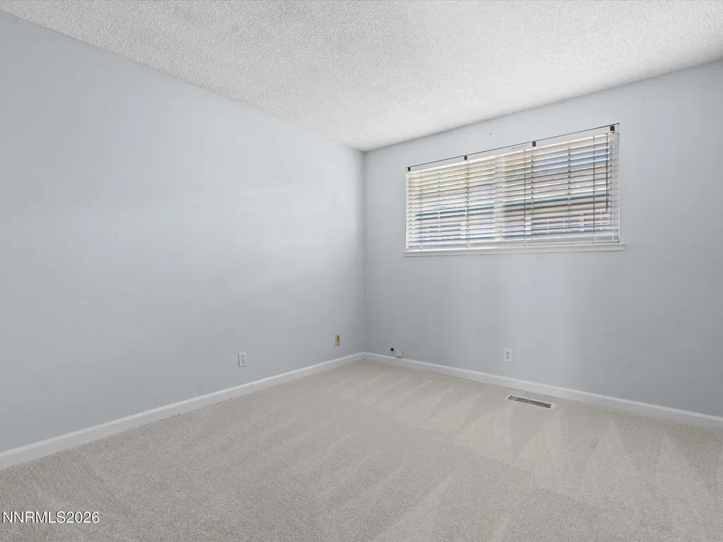 3881 Amador Reno NV 89502