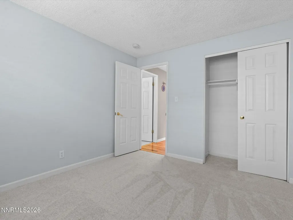 3881 Amador Reno NV 89502