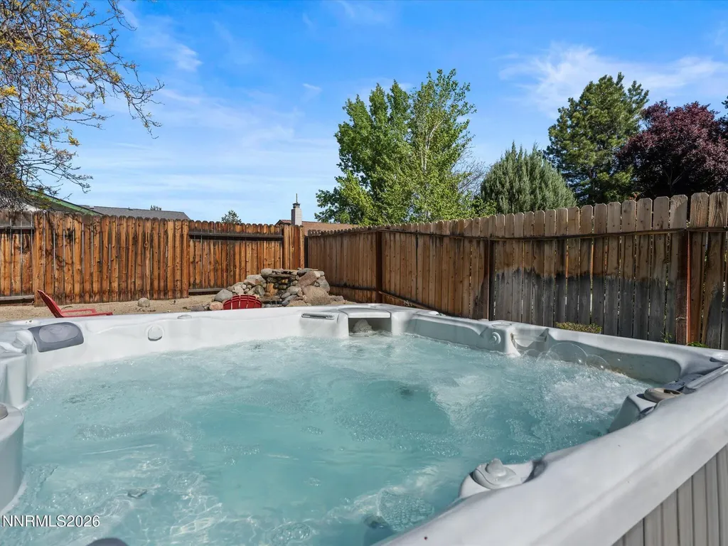 3881 Amador Reno NV 89502