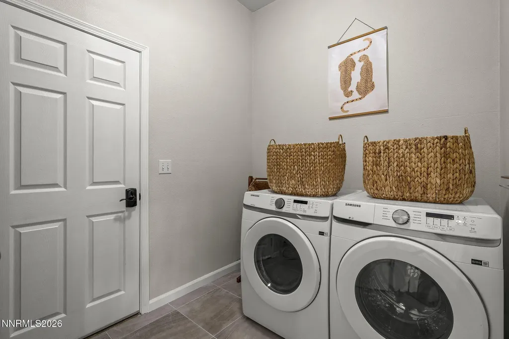 1447 Amston Reno NV 89511