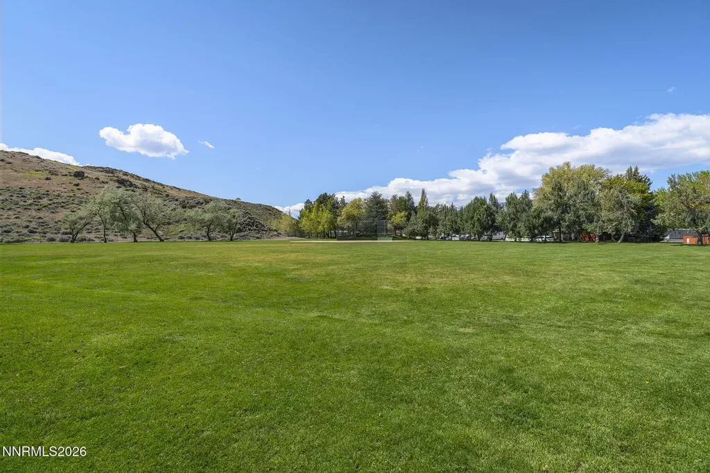 1447 Amston Reno NV 89511