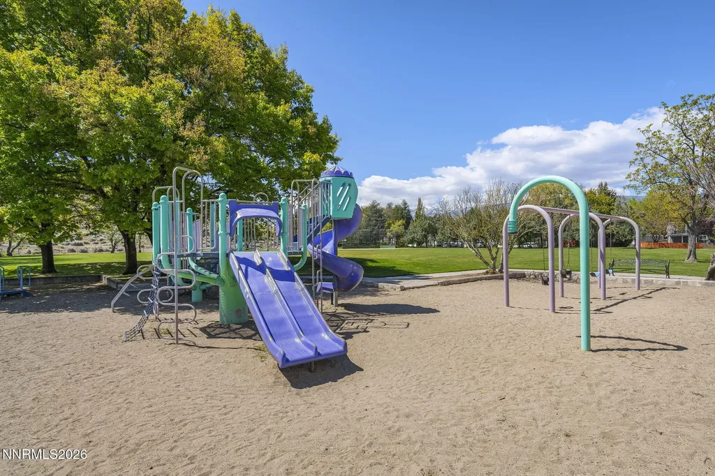 1447 Amston Reno NV 89511