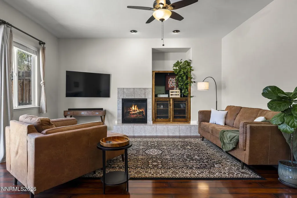 1447 Amston Reno NV 89511