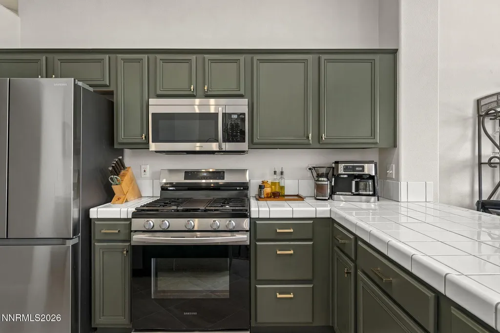 1447 Amston Reno NV 89511