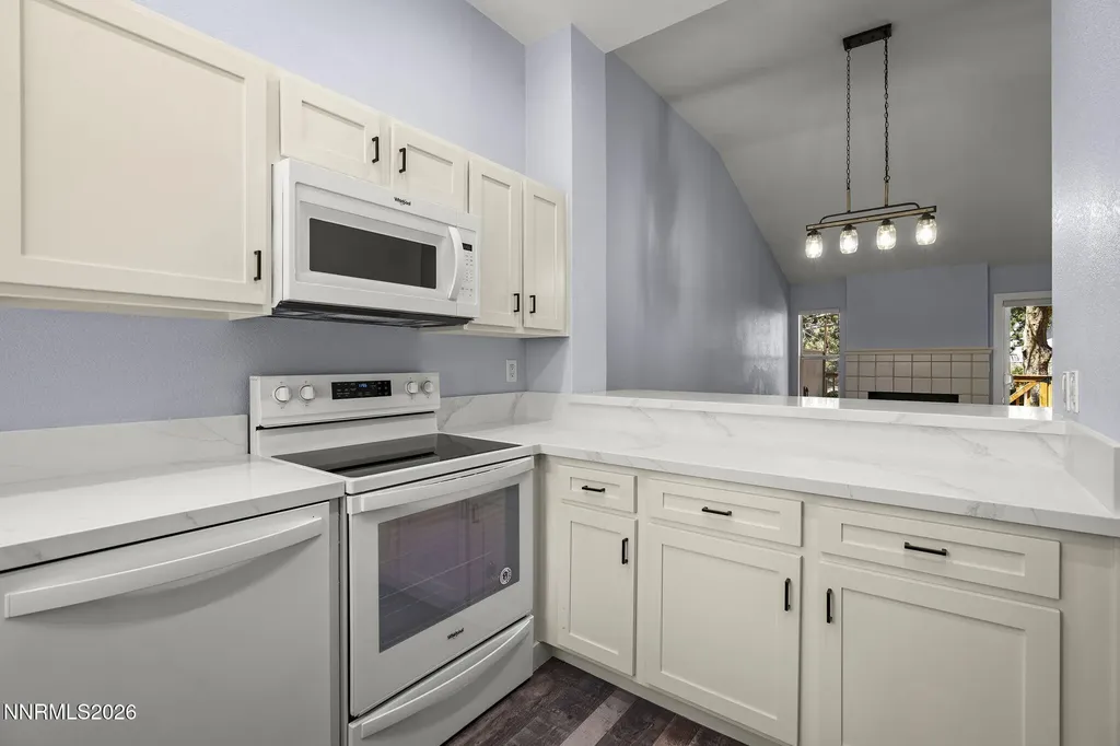 3263 Alum Creek Reno NV 89509