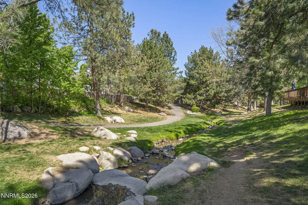 3263 Alum Creek Reno NV 89509