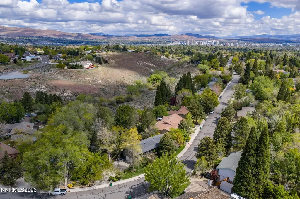 2915 Solari Reno NV 89509