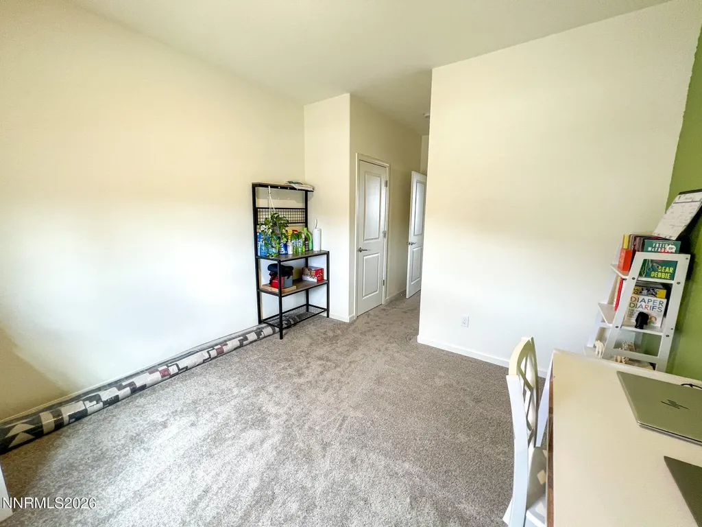 813 Camp Station Dayton NV 89403