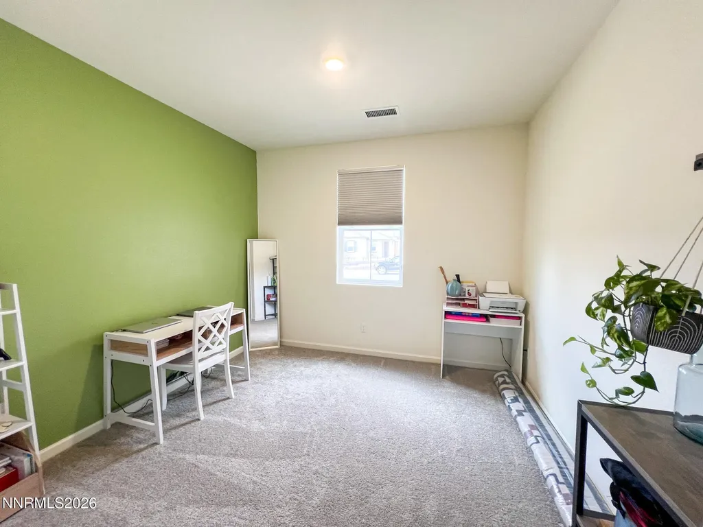 813 Camp Station Dayton NV 89403