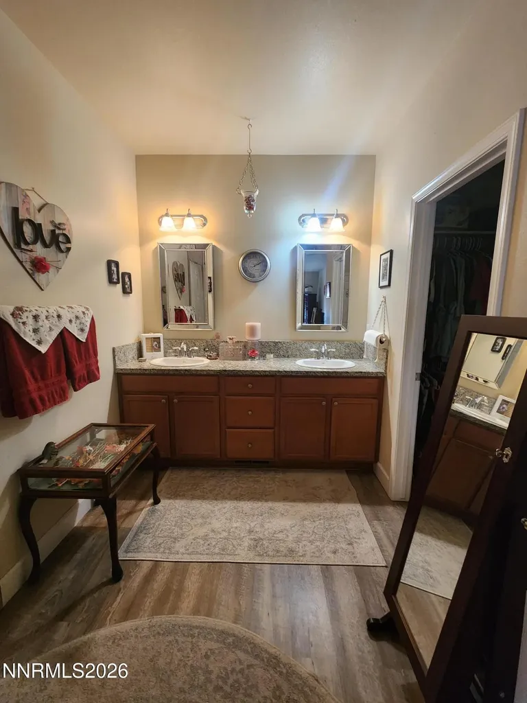 135 Cambridge Dayton NV 89403