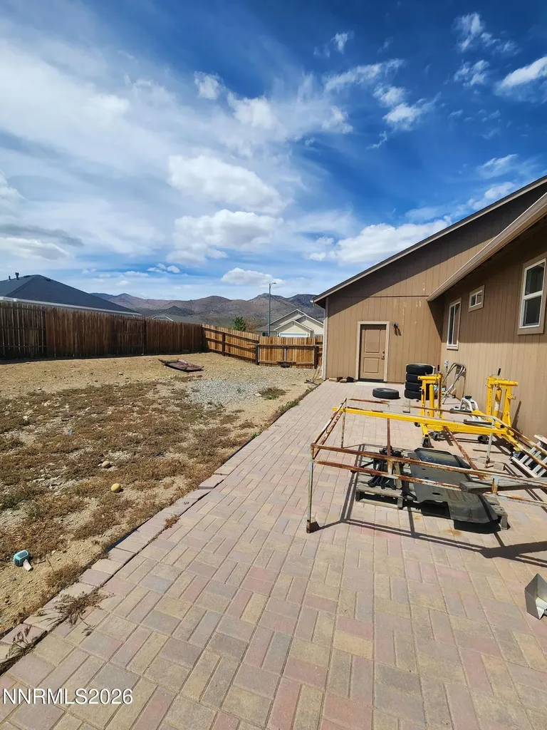 135 Cambridge Dayton NV 89403