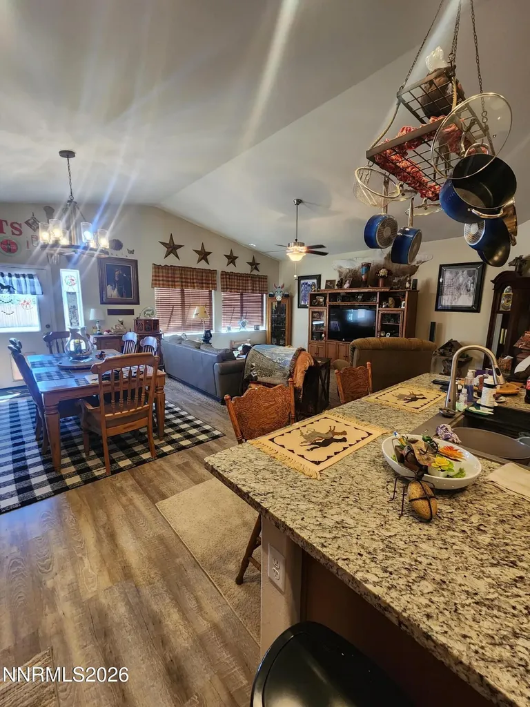 135 Cambridge Dayton NV 89403