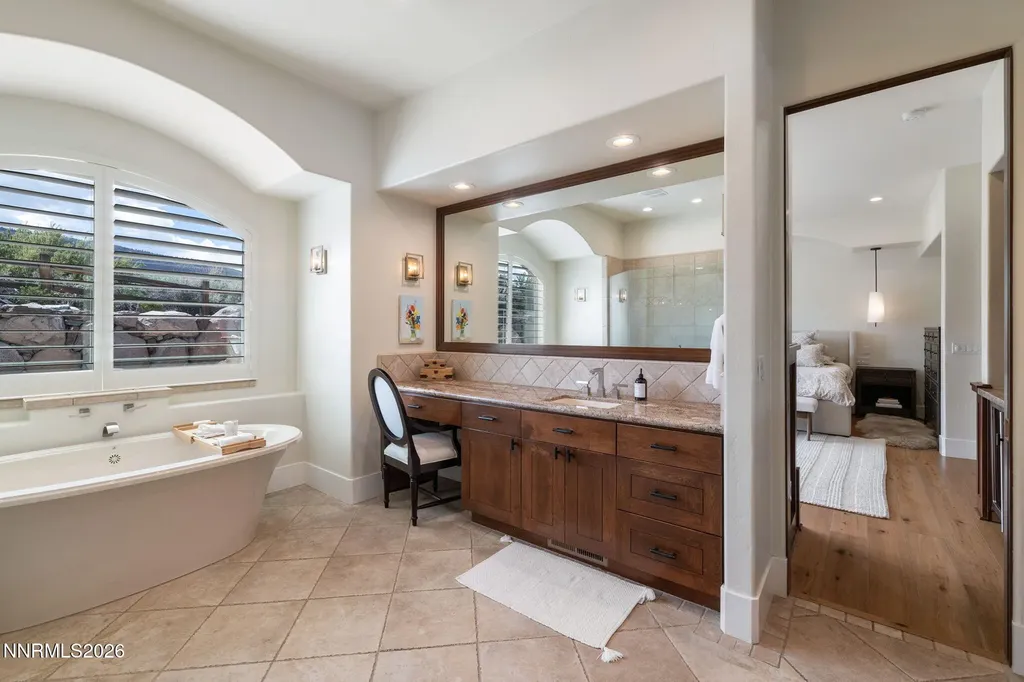 3047 Palmer Pointe Reno NV 89511