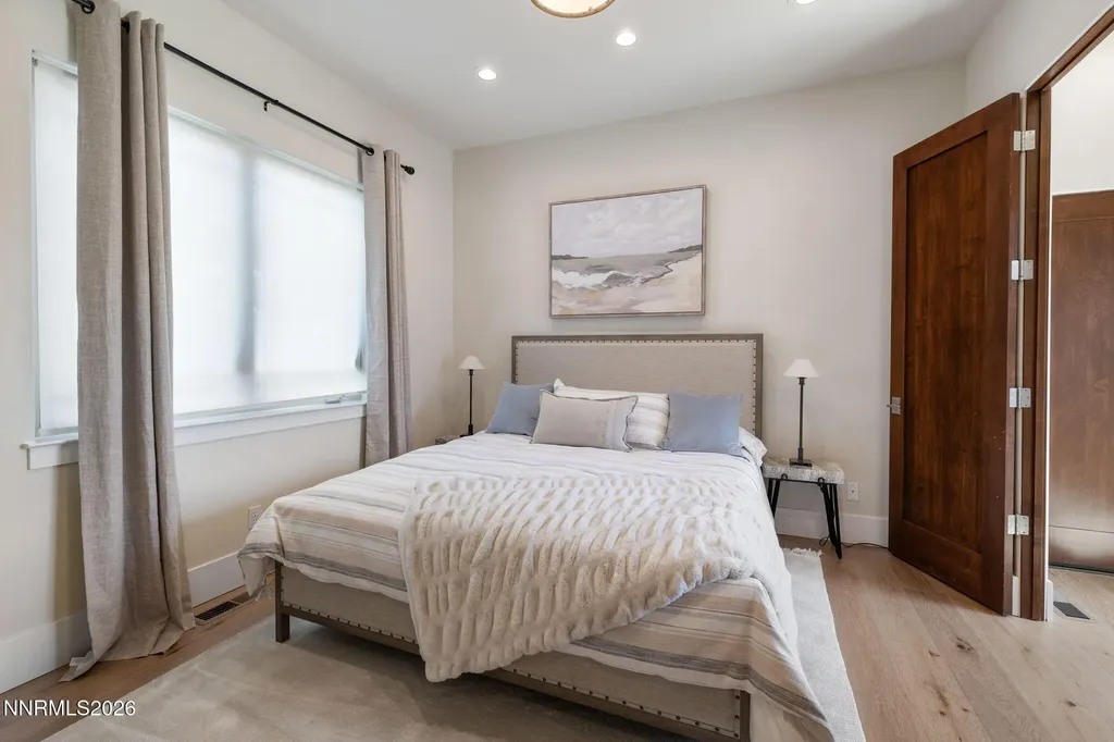 3047 Palmer Pointe Reno NV 89511