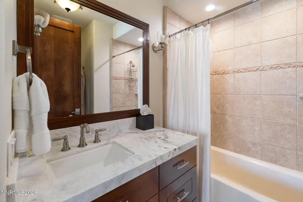 3047 Palmer Pointe Reno NV 89511