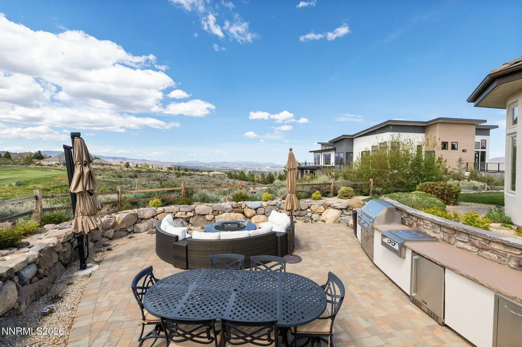 3047 Palmer Pointe Reno NV 89511