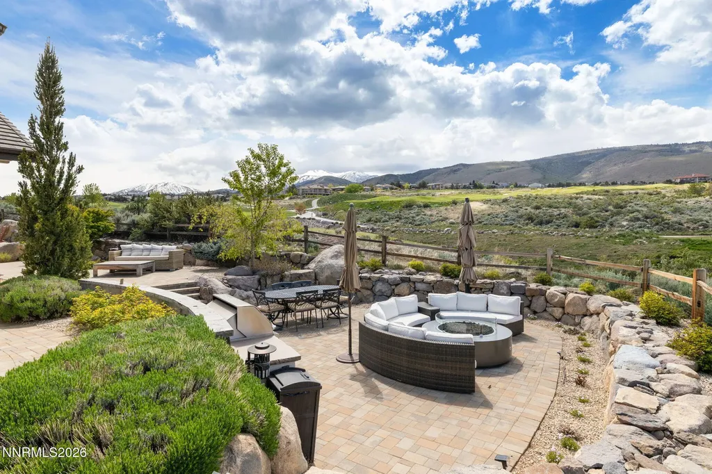 3047 Palmer Pointe Reno NV 89511