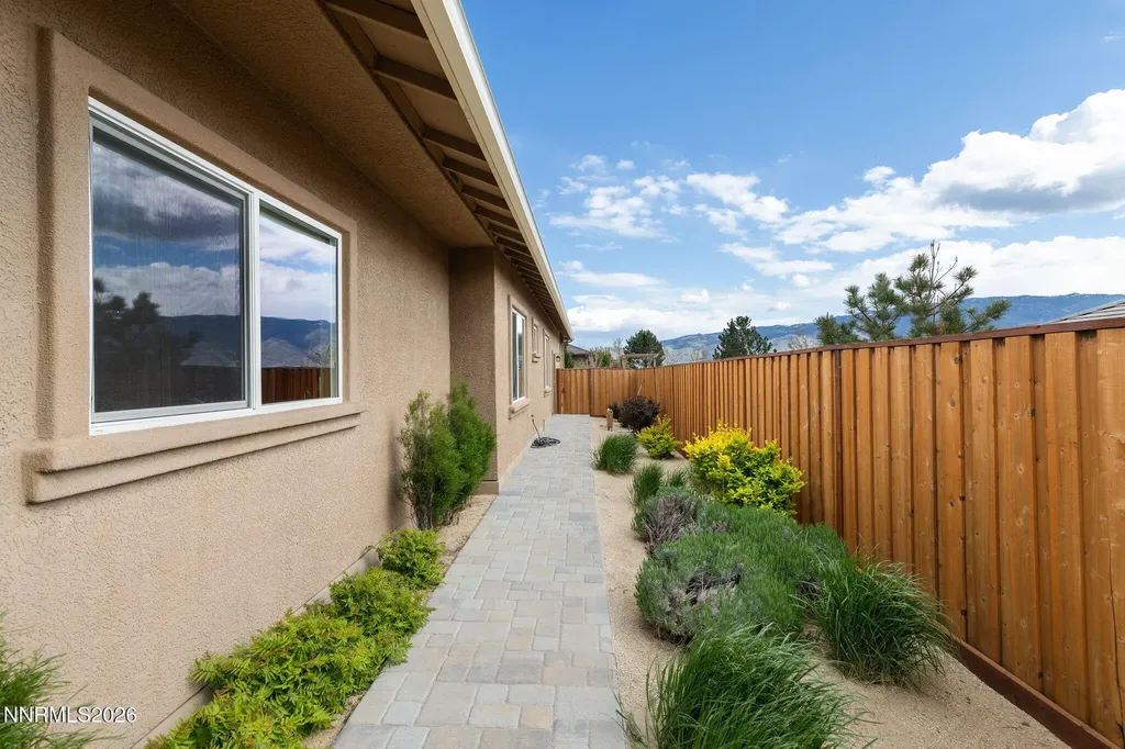 2295 Roanoke Reno NV 89523