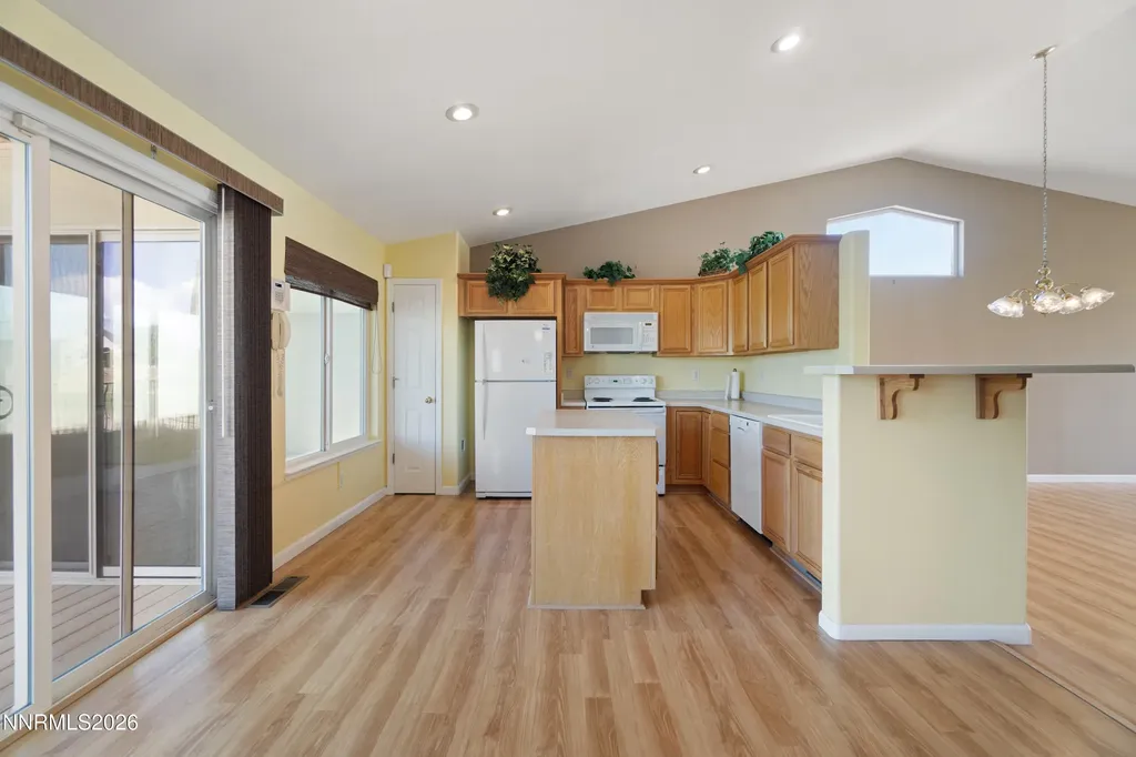 141 Desert Lakes Fernley NV 89408