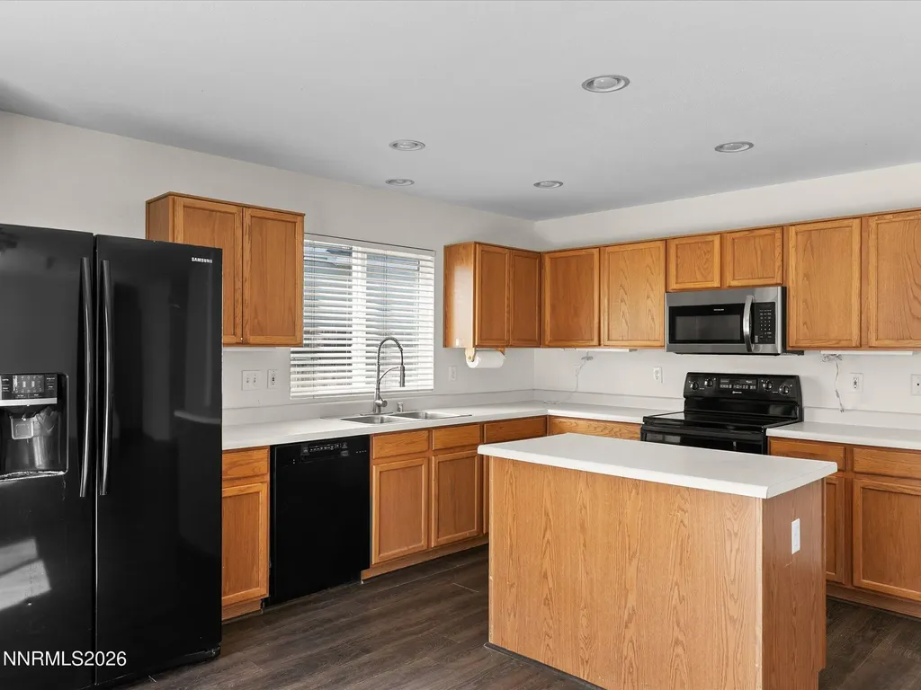 8620 Winding Creek Reno NV 89506