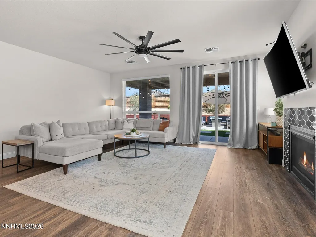 2102 Jordan Meadows Spanish Springs NV 89441