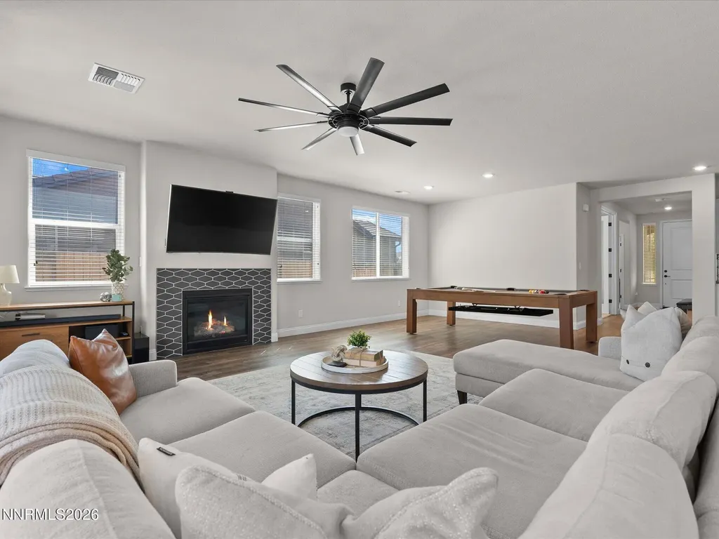 2102 Jordan Meadows Spanish Springs NV 89441
